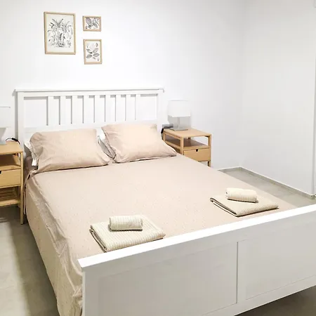 Alex Costa Adeje (Tenerife)